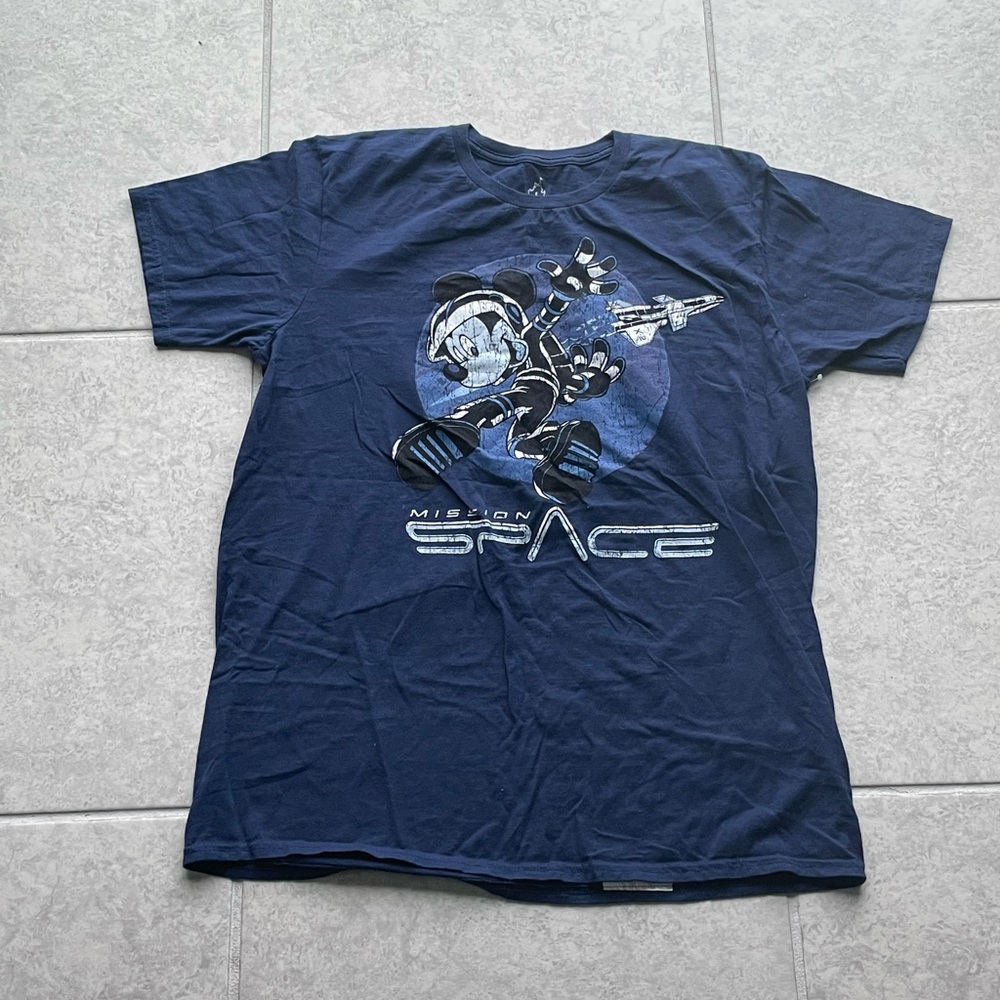 Mens Large Disney Mickey Mouse Space Mission Shirt